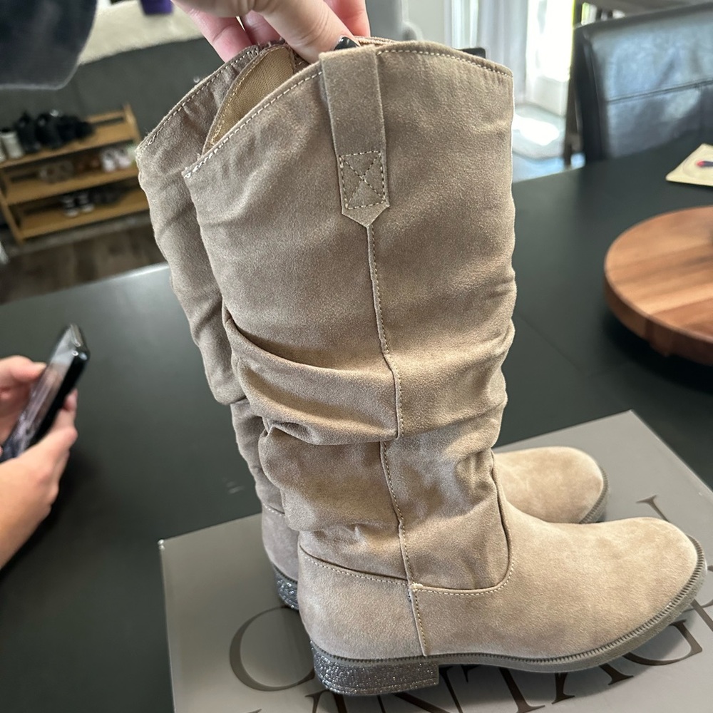 Crown Vintage girls boot